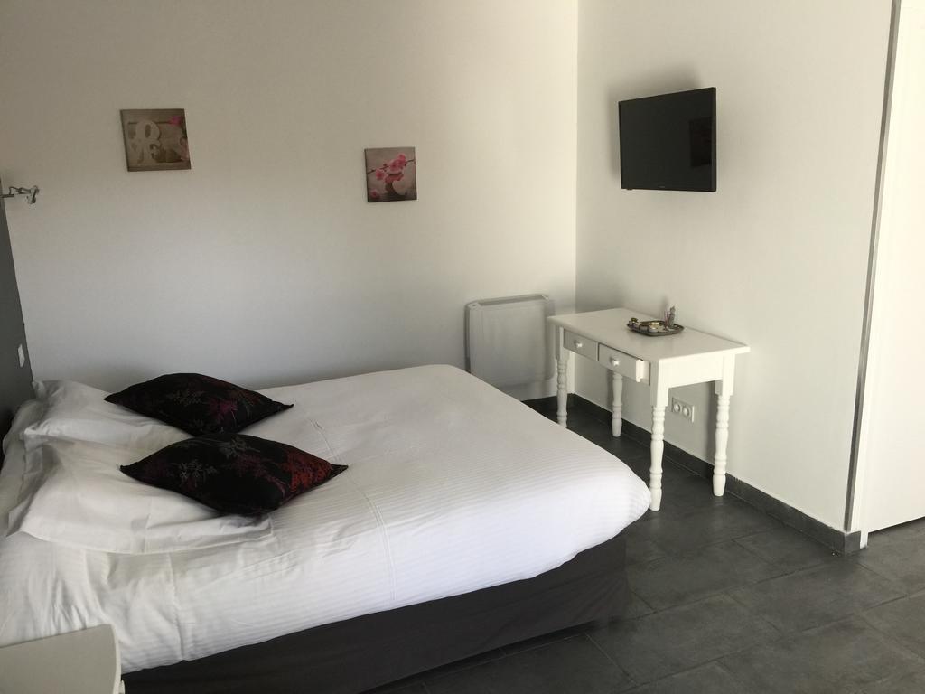 Chambres D'Hotes Le Mas Du Bijou Bleu Пюже-сюр-Аржан Экстерьер фото