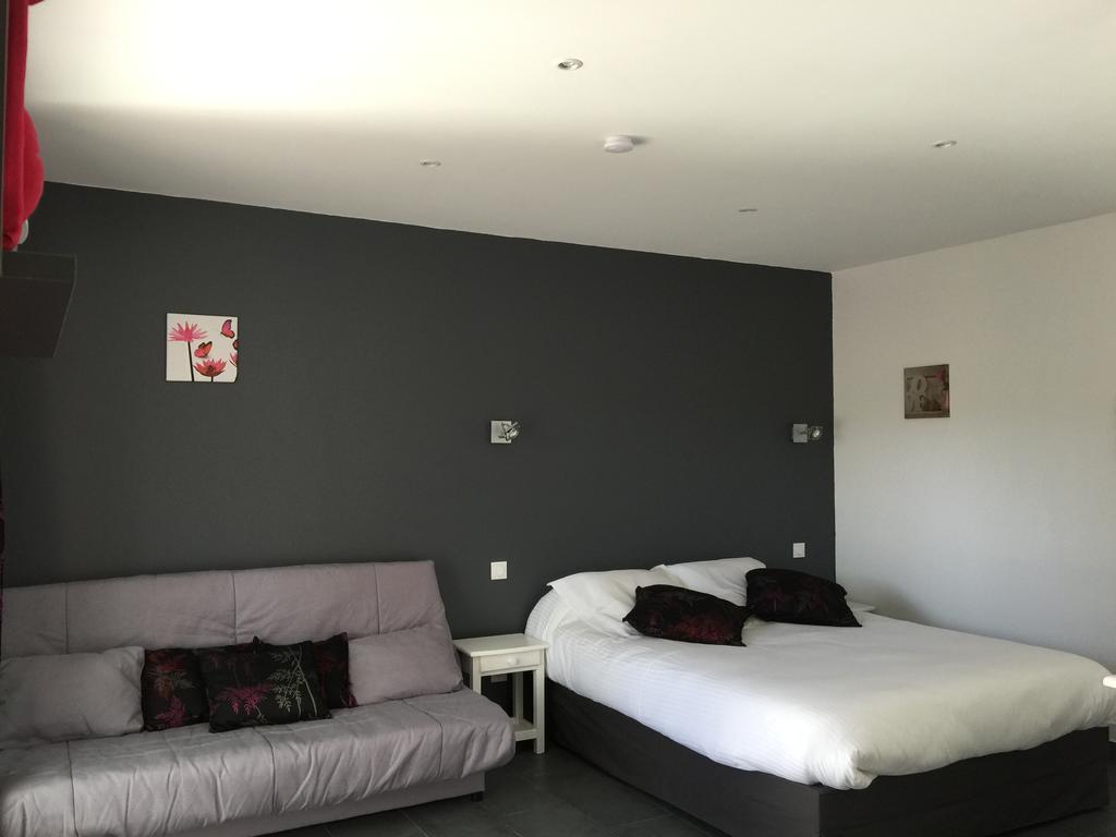 Chambres D'Hotes Le Mas Du Bijou Bleu Пюже-сюр-Аржан Экстерьер фото
